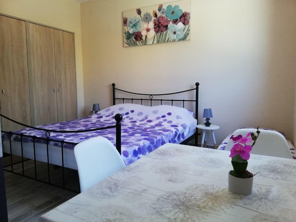 Studio Apartment Palmira Ližnjan Buitenkant foto